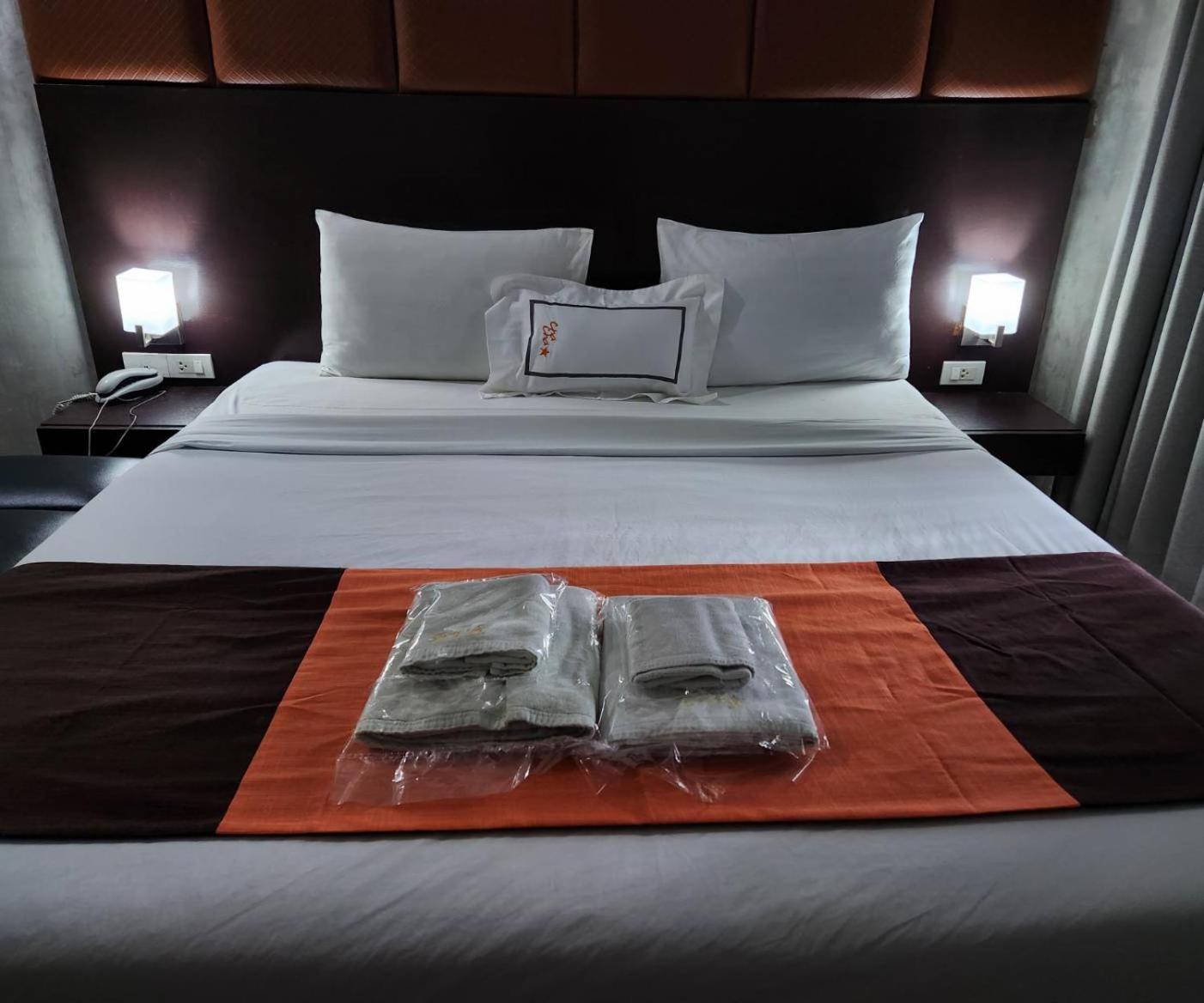 Collection O The Bangkok Cha Cha Suite Eksteriør billede