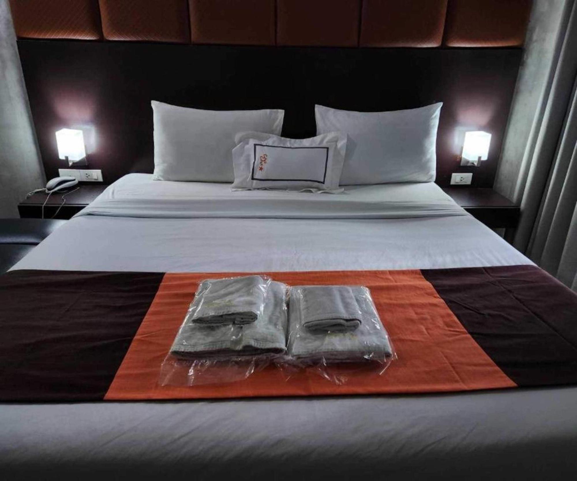 Collection O The Bangkok Cha Cha Suite Eksteriør billede